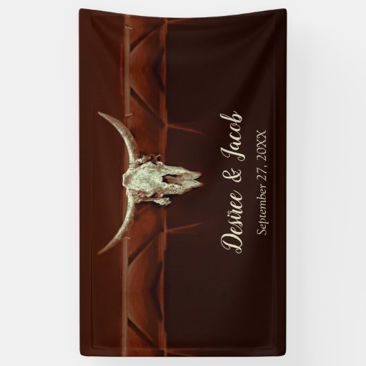 Rustikaler Western Hochzeit brauner Bull Skull Banner (Vertikal)