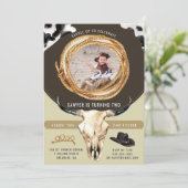 Rustikaler Western Rodeo Cowboy Geburtstagsparty Einladung (Stehend Vorderseite)