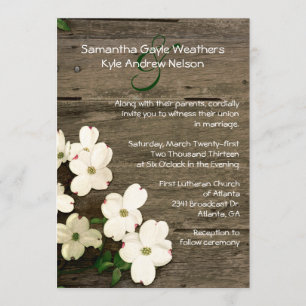 Rustikaler Zaun und Dogwood Blooms Einladung zur H