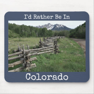 Rustikaler Zaun und Lila Colorado Mousepad