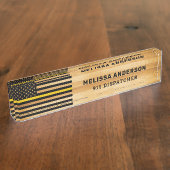 Rustikales 911 Dispatcher-Thin-Gold-Line-Flag Wood Namensplakette (Seite)