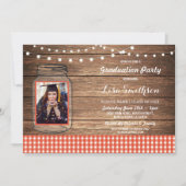 Rustikales Abschluss-Party-Glas-hölzernes rotes Einladung (Vorderseite)