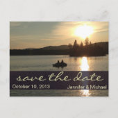 Rustikales Adirondack Mountain Lake Save the Date Ankündigungspostkarte (Vorderseite)