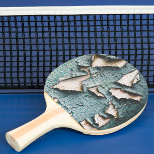 Rustikales, altes, hellblaues Peeling aus Holz Tischtennis Schläger