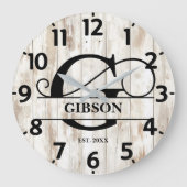 Rustikales altes Holz G Monogramm Große Wanduhr (Vorderseite)