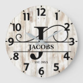 Rustikales altes Holz J Monogramm Große Wanduhr (Vorderseite)
