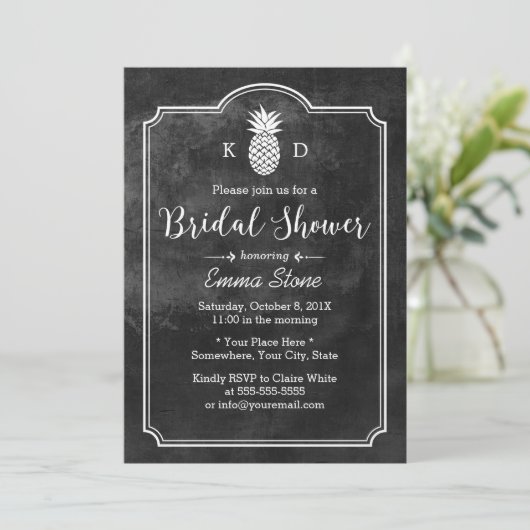 Rustikales Ananas Chalkboard-Brautparty Einladung (Stehend Vorderseite)
