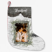 Rustikales Bark Wood Heart Family Foto Eucalyptus Kleiner Weihnachtsstrumpf (Vorderseite)