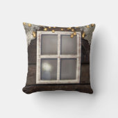 Rustikales Barnfenster Spitz Romantisches Elegante Kissen (Vorderseite)