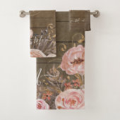 Rustikales Bauernhaus Rosa Wasserfarbe Flora Badhandtuch Set (Insitu)