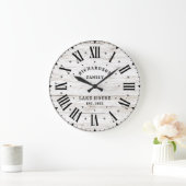 Rustikales Bauernhaus Weißer Barnholz Personalisie Große Wanduhr (Zuhause)