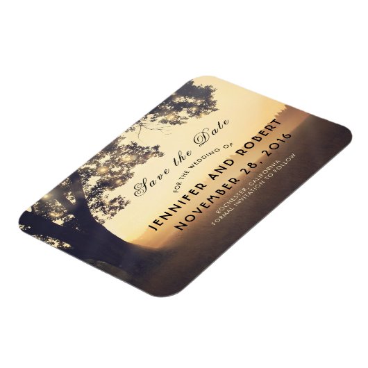Rustikales Baumlicht Dreamy Woodland Save the Date Magnet (Linke Seite)