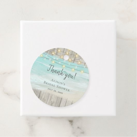 Rustikales Beach Wood String Lights Brautparty Geschenkanhänger (Beispiel)