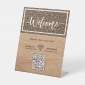 Rustikales Begrüßungsskript WIFI QR Code Holzkörne Sockelschild (Vorderseite)