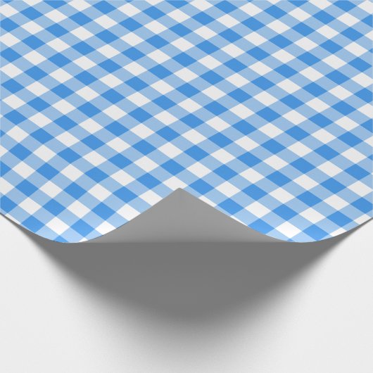 Rustikales Blau-Weiß-Gingham-Muster Geschenkpapier (Ecke)