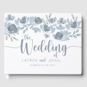 Rustikales Blumengewässer Dusty Blue Wedding Gästebuch (Vorderseite)