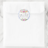 Rustikales Blumengewässer Modernes Strip-Shabby Ch Runder Aufkleber (Tasche)