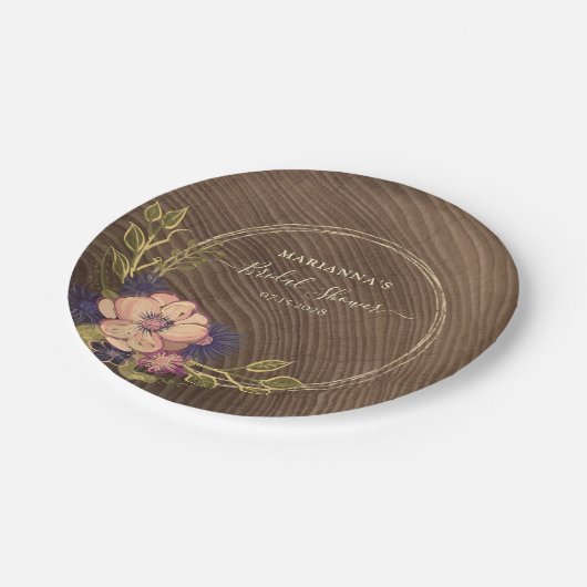 Rustikales Blumenholz-Brautparty Pappteller (Schrägansicht)