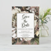 Rustikales Boho Dusty Pink Floral Bouquet Save The Date (Stehend Vorderseite)