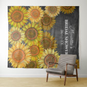 Rustikales Boho Sonnenblume Grau Brautparty Hinter Wandteppich (Beispiel (Horizontal))