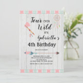 Rustikales Boho Tribal Vier Ever Wild 4. Geburtsta Einladung (Stehend Vorderseite)