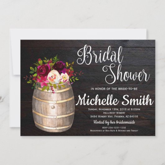 Rustikales Boho Wein Barrel Burgund Rotes Brautpar Einladung (Vorderseite)