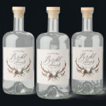 Rustikales botanisches Brautparty Alkoholflaschenetikett<br><div class="desc">Rustikale Staffelgesteine mit floralen Aquarellen und botanischen Schrift Brautparty Party Design. Mit schöner Aquarellbild und Schrifthandeschreiben. Dieses moderne Design ist sicher,  den Stil für Ihr bevorstehendes Party Set.</div>