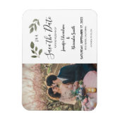 Rustikales botanisches Monogramm-Foto Save the Dat Magnet (Vertikal)