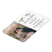 Rustikales botanisches Monogramm-Foto Save the Dat Magnet (Linke Seite)