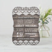 Rustikales Braun-Holz & White-Lace-Baby-Dusche Einladung (Stehend Vorderseite)