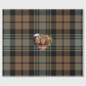 Rustikales Braun- und Schwarztartan-Weihnachtsgebä Geschenkpapier (Flach)