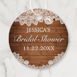 Rustikales Brautparty aus Holz und Weißspitzen Geschenkanhänger