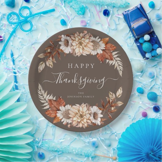 Rustikales Brown Fall Floral Happy Thanksgiving Pappteller (Party)