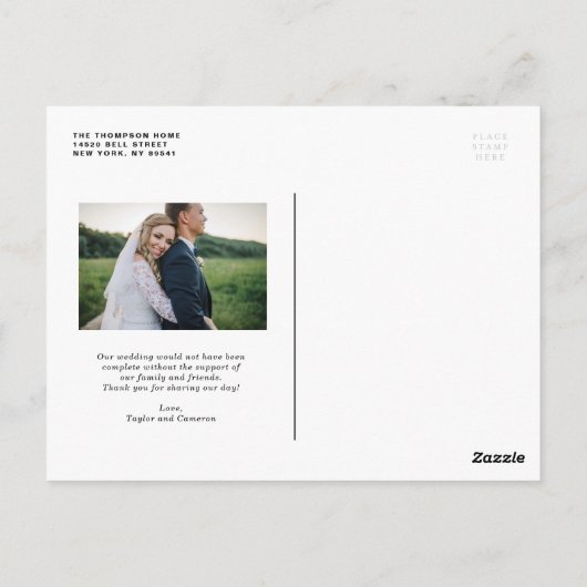 Rustikales Brush Letters Just Married Vertical Fot Postkarte (Rückseite)