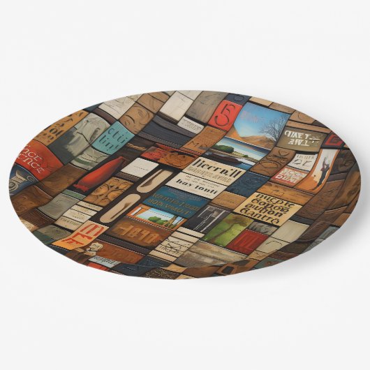 Rustikales Buch und Schriftzeichen Kunstsammlung Pappteller (Schrägansicht)