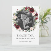 Rustikales Burgund Blush Pink Floral Wedding Foto Dankeskarte (Stehend Vorderseite)