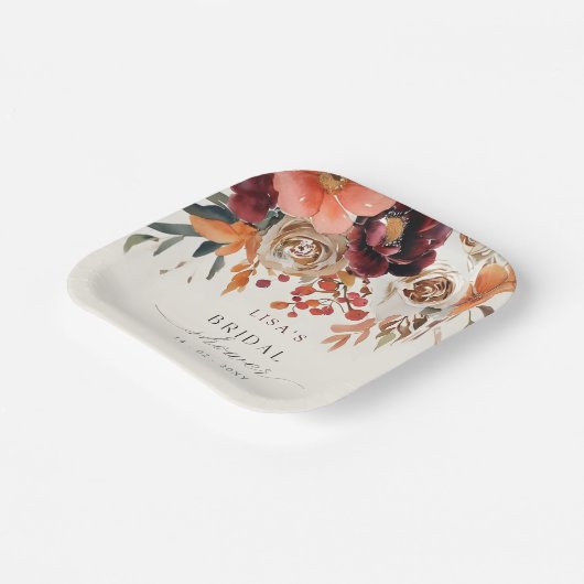 Rustikales Burgund Floral Fall Brautparty Pappteller (Gewinkelt)