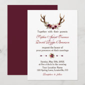 Rustikales Burgund Marsala Floral Antlers Wedding Einladung (Vorne/Hinten)