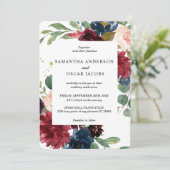 Rustikales Burgund Navy Blue & Red Floral Frame Einladung (Stehend Vorderseite)