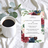 Rustikales Burgund Navy Blue & Red Floral Frame Einladung