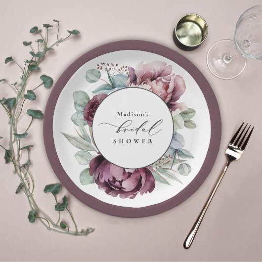 Rustikales Burgund-Plum-Brautparty Pappteller