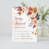 Rustikales Burgund Terracotta Hochzeit RSVP Karte (Stehend Vorderseite)