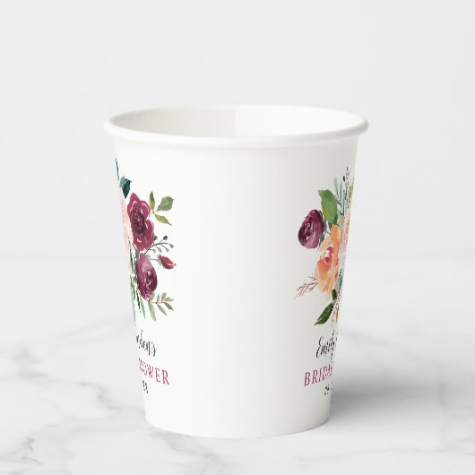 Rustikales Burgunder Blush Fall Brautparty Pappbecher (Links)