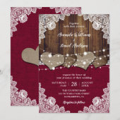 Rustikales Burgundy Barn Wood Burlap Lace Wedding Einladung (Vorne/Hinten)
