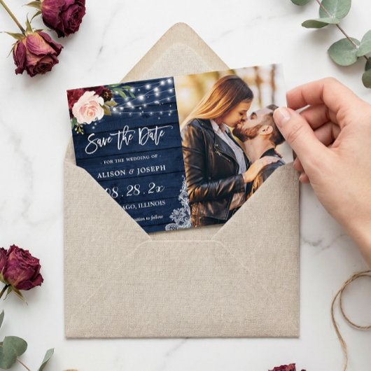 Rustikales Burgundy Blue String Lights Wedding Fot Save The Date