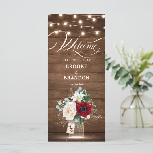 Rustikales Burgundy Floral Lights Mason Jar Weddin Programm (Stehend Vorderseite)