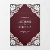 Rustikales Burgundy-Holz-Spitzen-Lichter Hochzeit Dreifach Gefaltete Einladung (Cover)