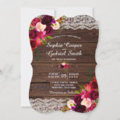 Rustikales Burgundy Lace Floral | Barn Country Wed Einladung (Vorderseite)