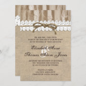 Rustikales Burlap-Barn-Holz-Zwirn-Hochzeit Einladu Einladung (Vorne/Hinten)