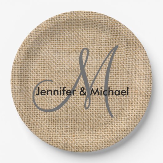 Rustikales Burlap Monogram Wedding Bride Groom Nam Pappteller (Vorderseite)